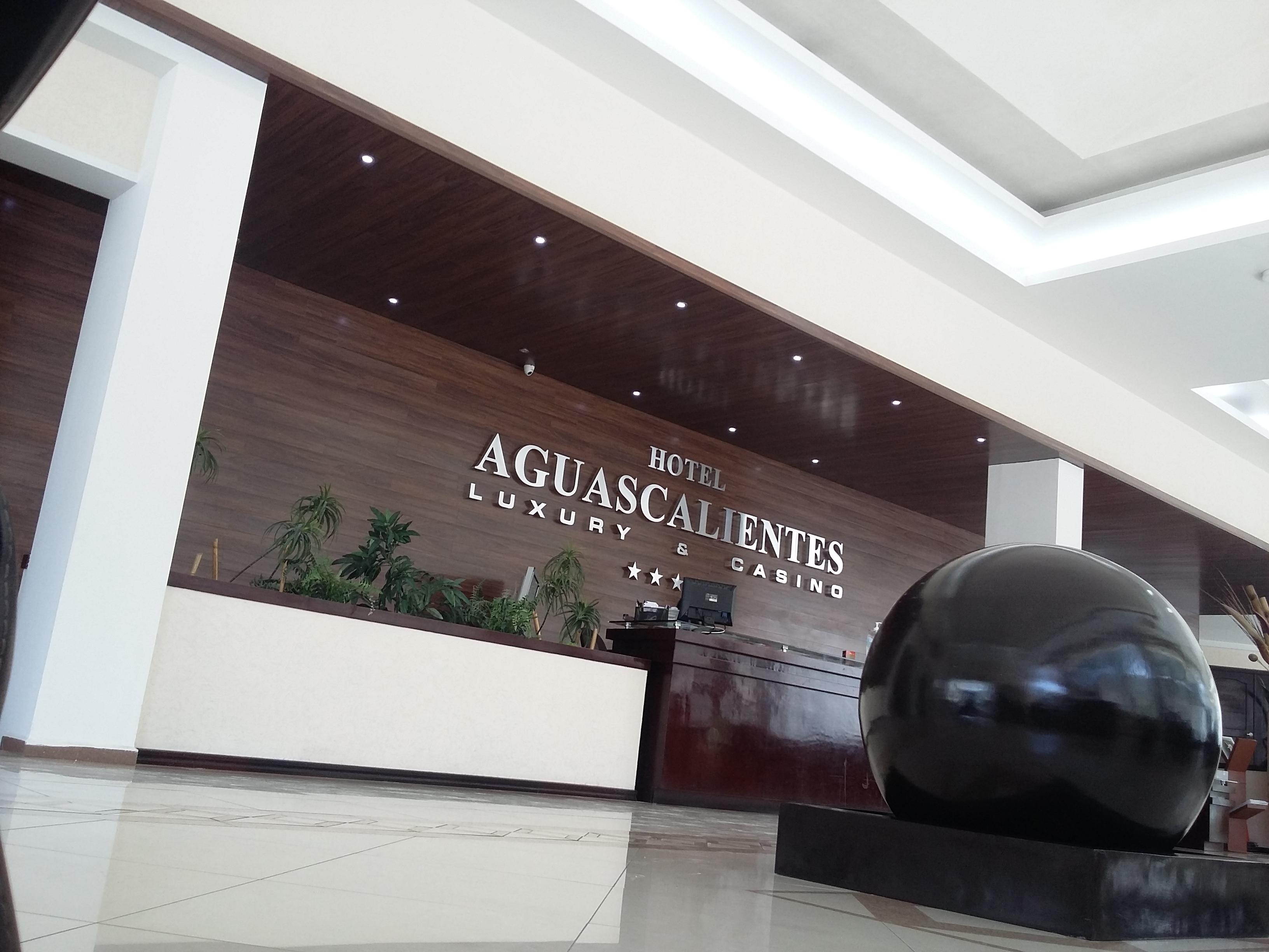 Wyndham Garden Aguascalientes Hotel & Casino Kültér fotó