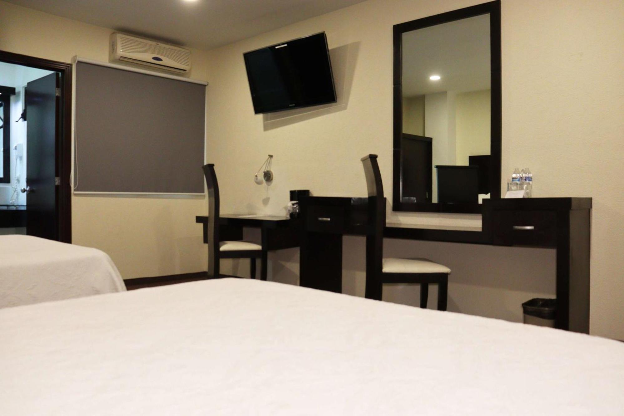 Wyndham Garden Aguascalientes Hotel & Casino Kültér fotó