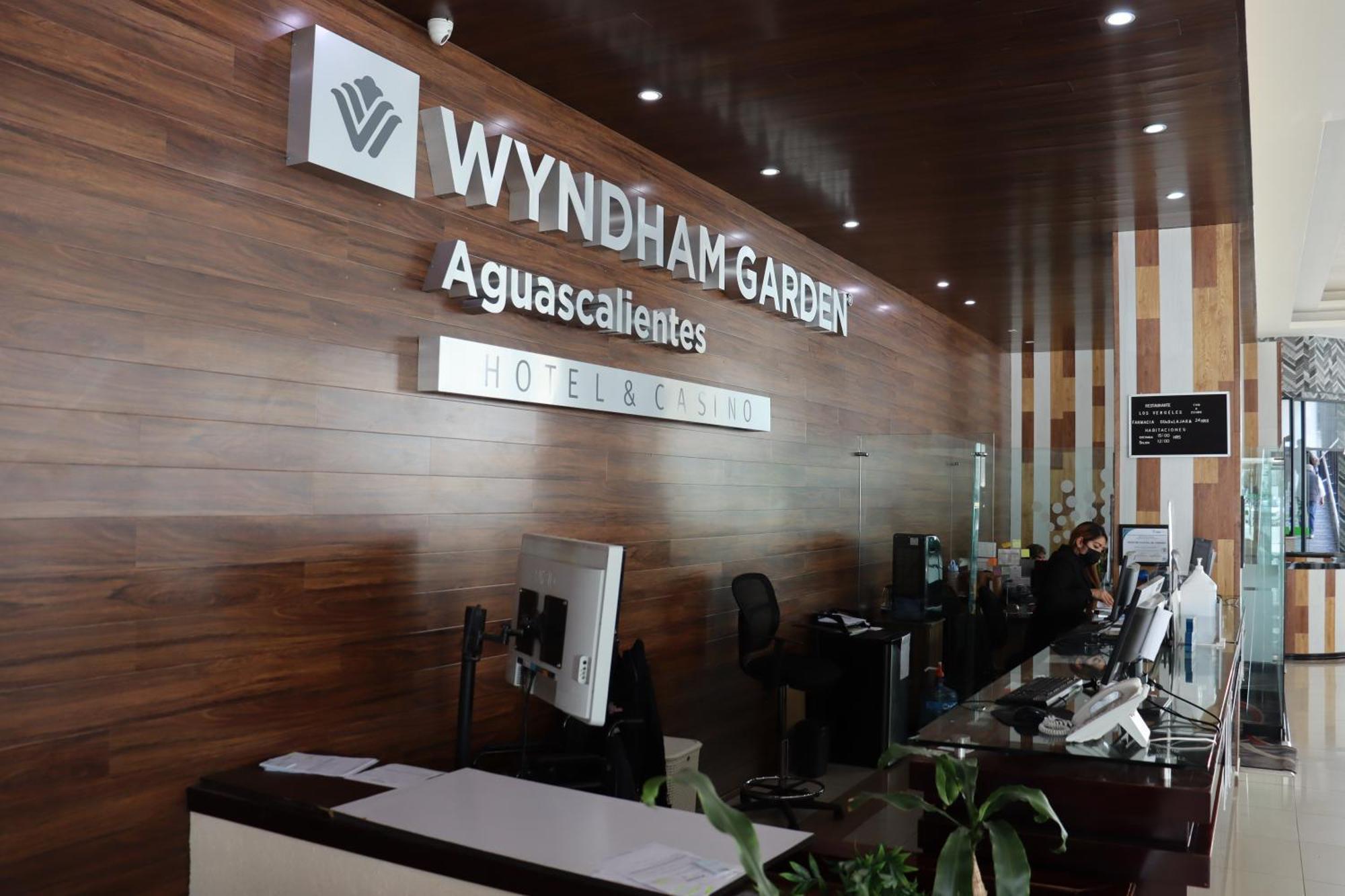 Wyndham Garden Aguascalientes Hotel & Casino Kültér fotó