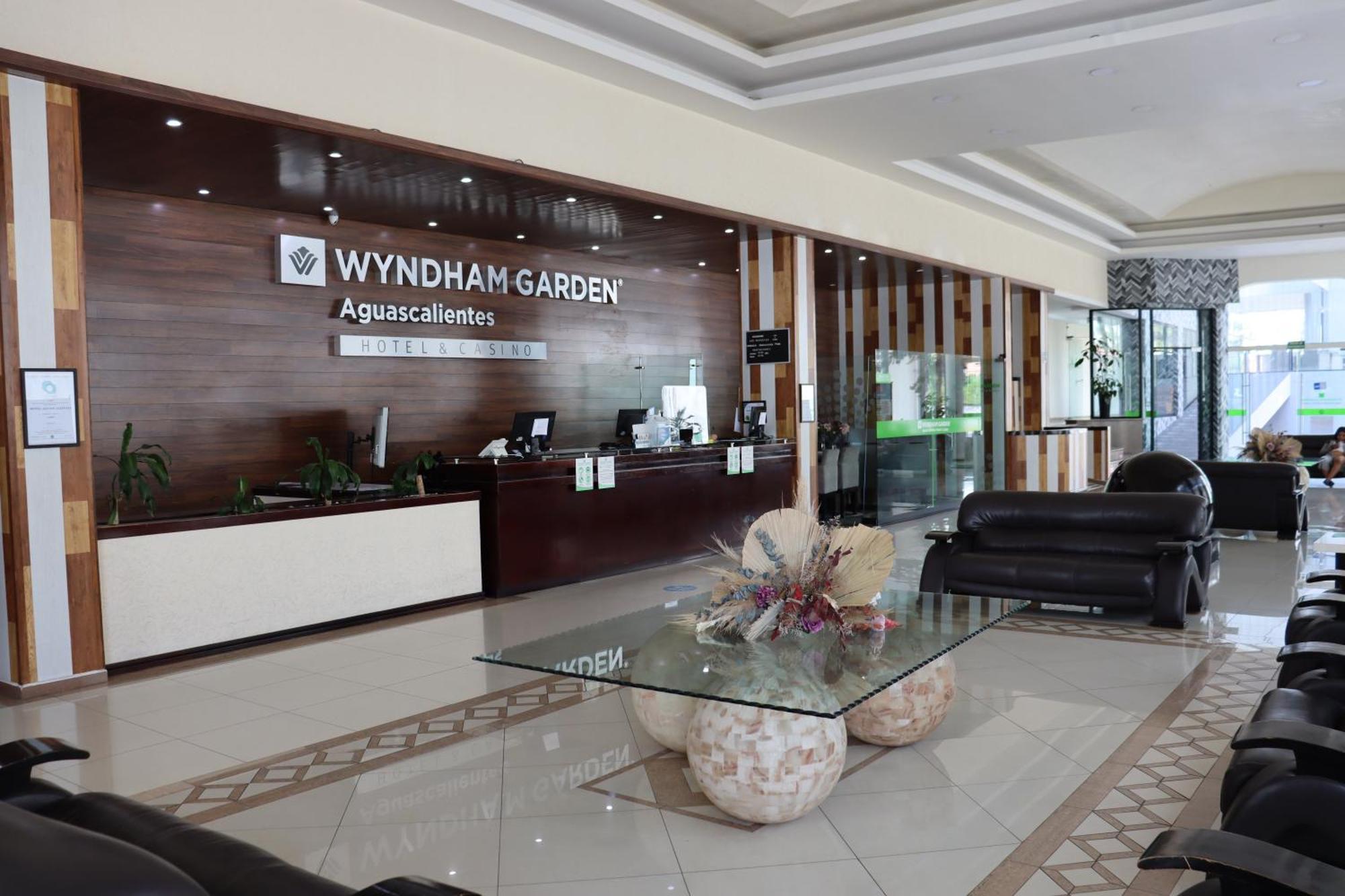 Wyndham Garden Aguascalientes Hotel & Casino Kültér fotó